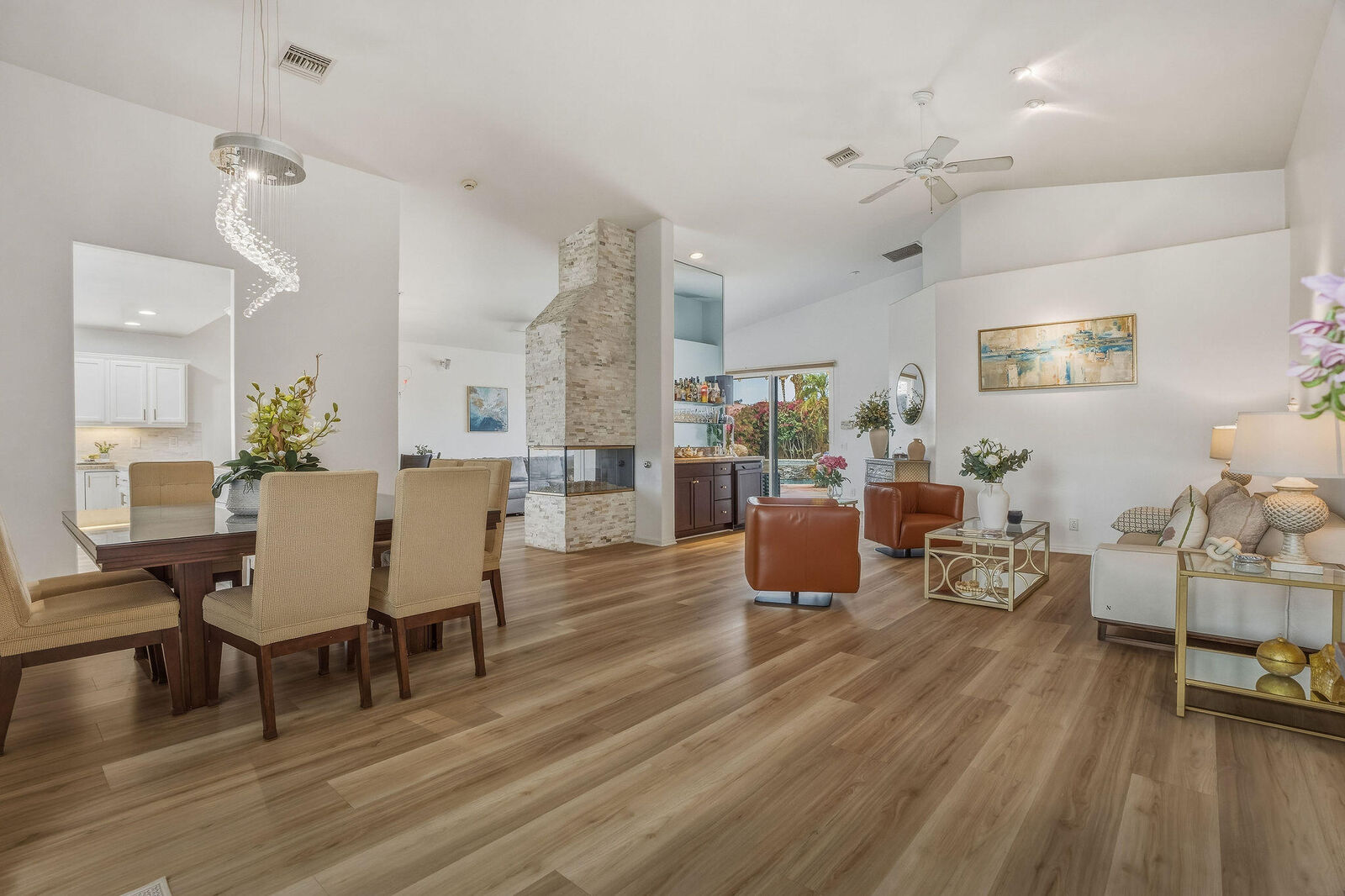 Property Photo:  79516 Morning Glory Court  CA 92253 