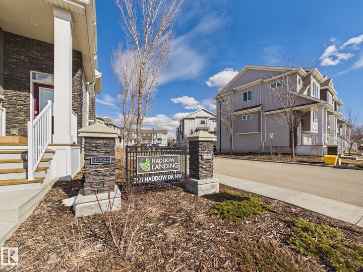 Property Photo:  2121 Haddow Drive NW 32  AB T6R 0W6 