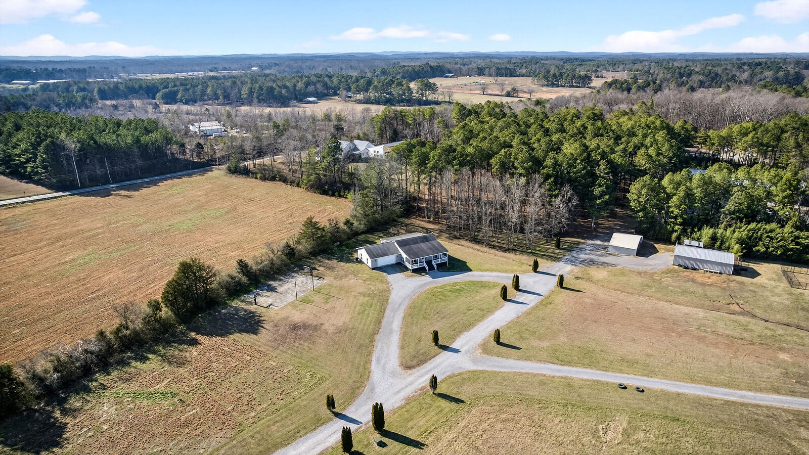 Property Photo:  229 Davis Lane Lane  TN 37362 