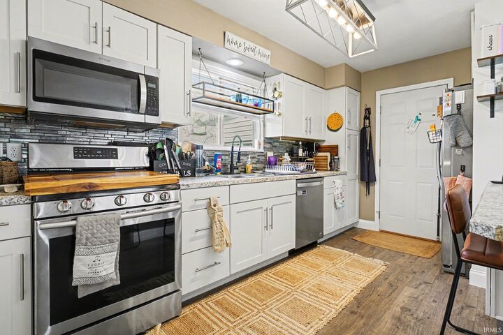 Property Photo:  2035 Carrbridge Court  IN 46614-3514 