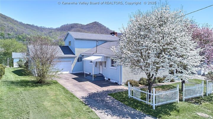 Property Photo:  13708 Nancy Avenue  WV 25315 