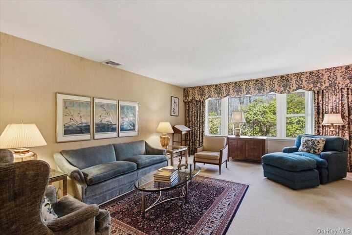 Property Photo:  73 Cedar Hill Road  NY 10506 