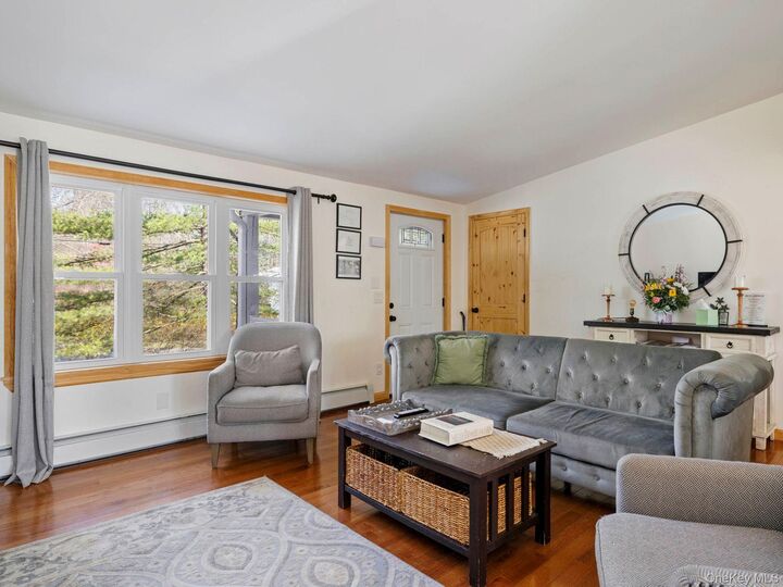 Property Photo:  270 Ridgeview Road  NY 12446 