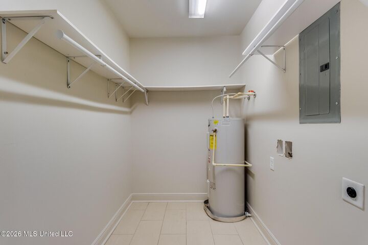 Property Photo:  630 Bay Cove Drive  MS 39532 