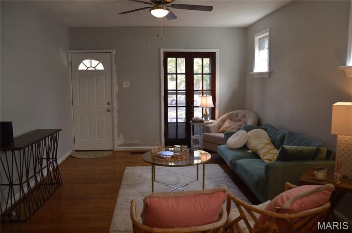 Property Photo:  5008 Oleatha Avenue  MO 63139 