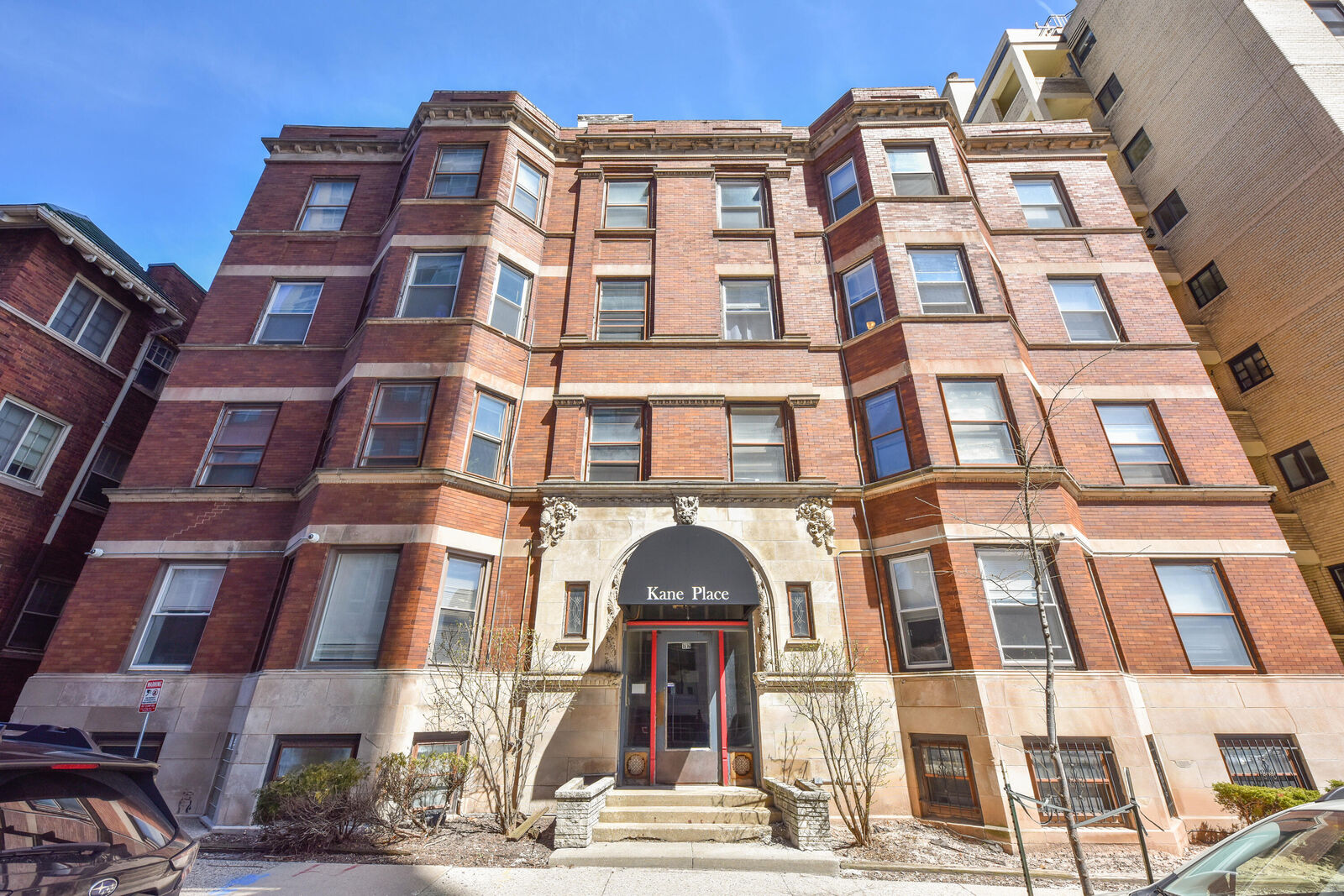 Property Photo:  1816 E Kane Pl  WI 53202 
