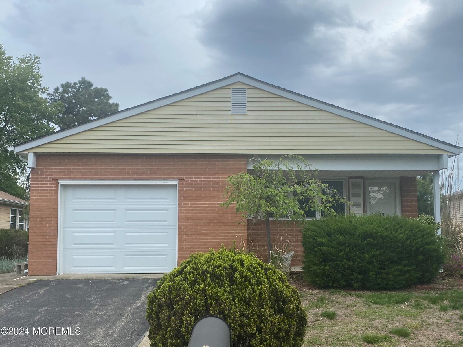 Property Photo:  48 Rodhos Street  NJ 08757 