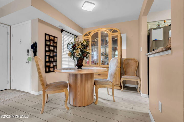 Property Photo:  22 Newport Court  NJ 08724 