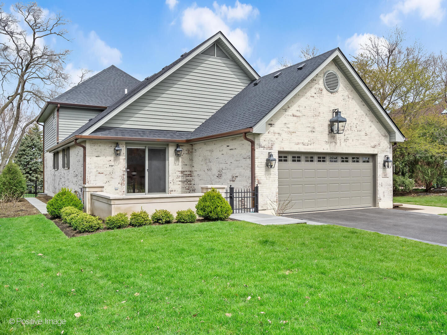 Property Photo:  412 66th Street  IL 60516 