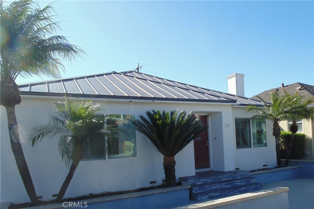 Property Photo:  237 San Remo Drive  CA 90803 