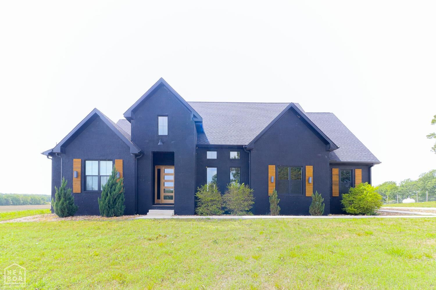 Property Photo:  472 County Road 149  AR 72404 