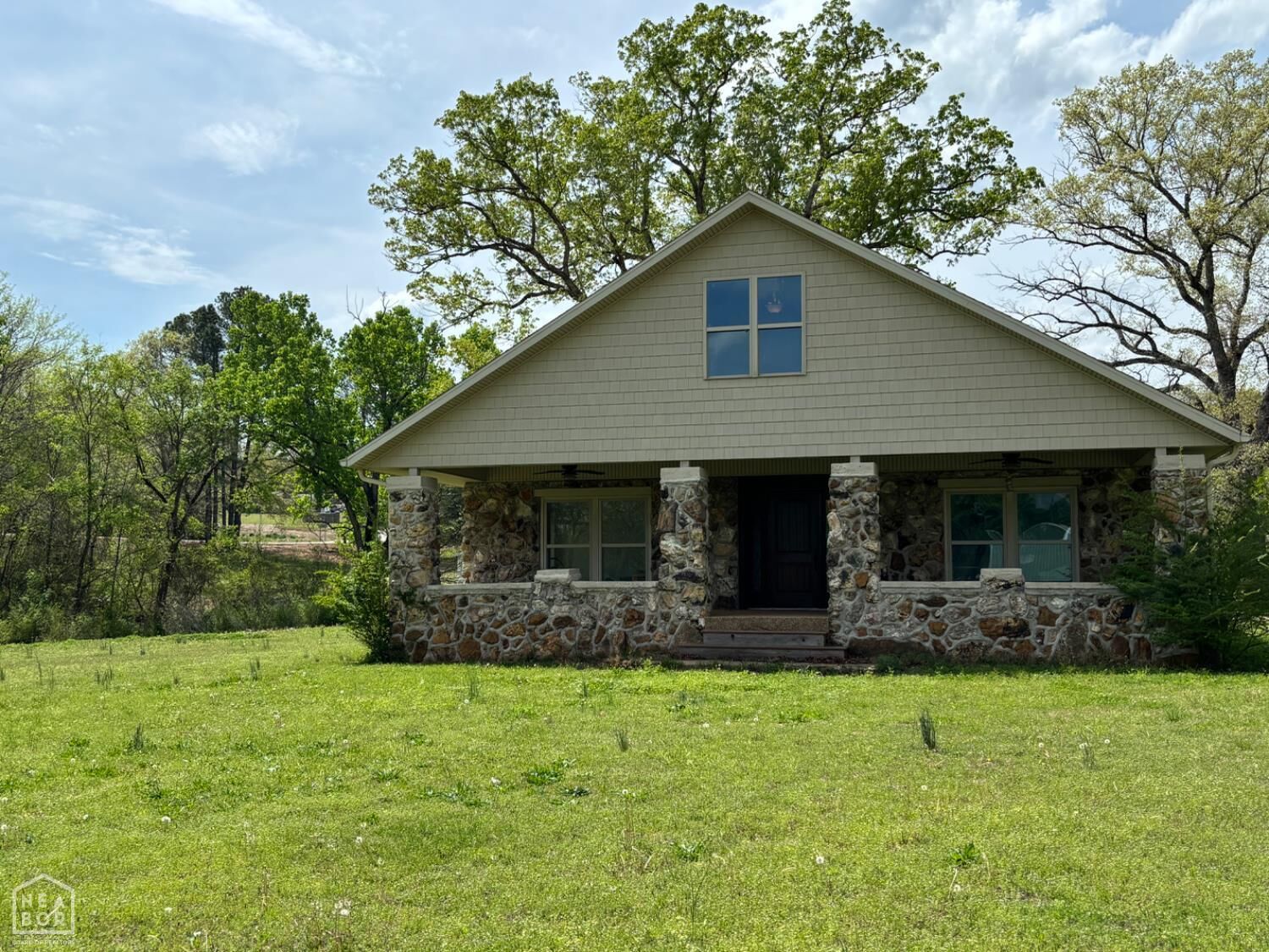 Property Photo:  429 W Ferguson  AR 72482 