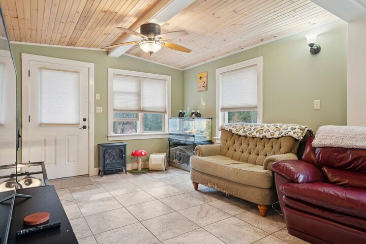 Property Photo: 17 Keyes Hollow Road NH 03607