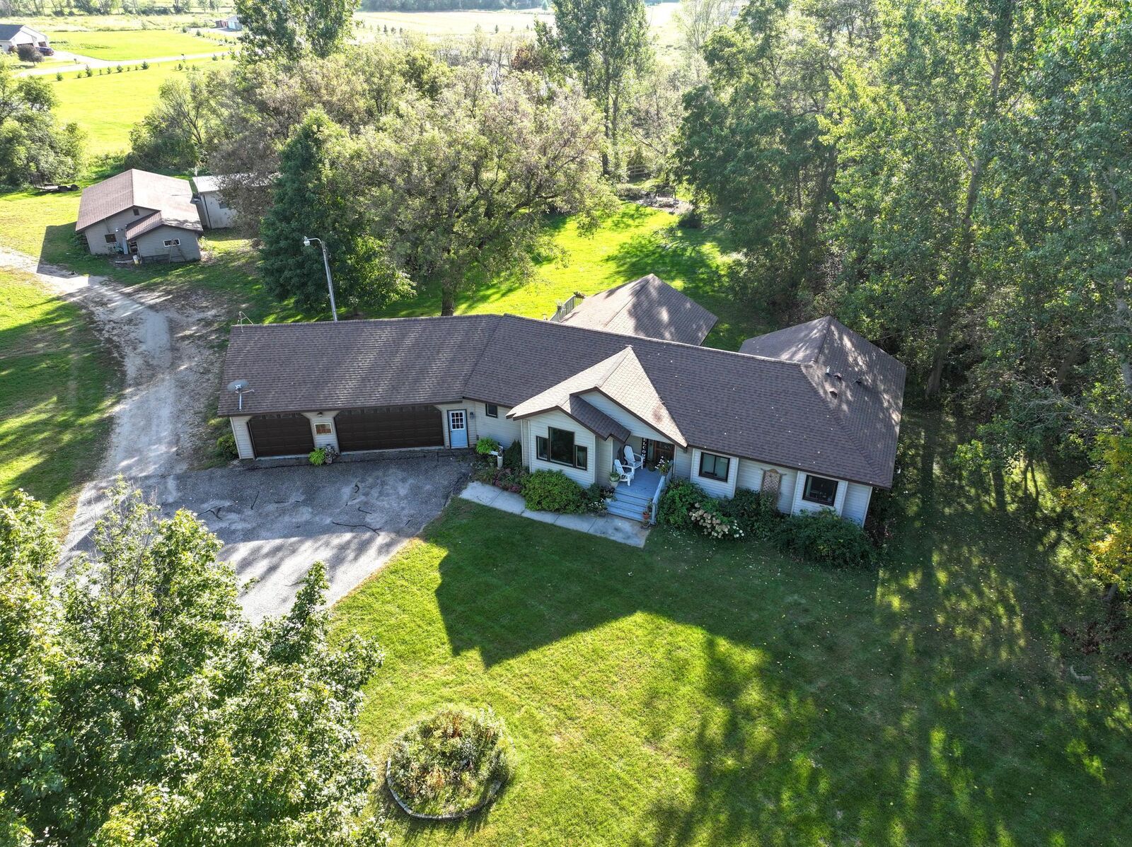 Property Photo:  3874 Airway Lane NE  MN 56308 