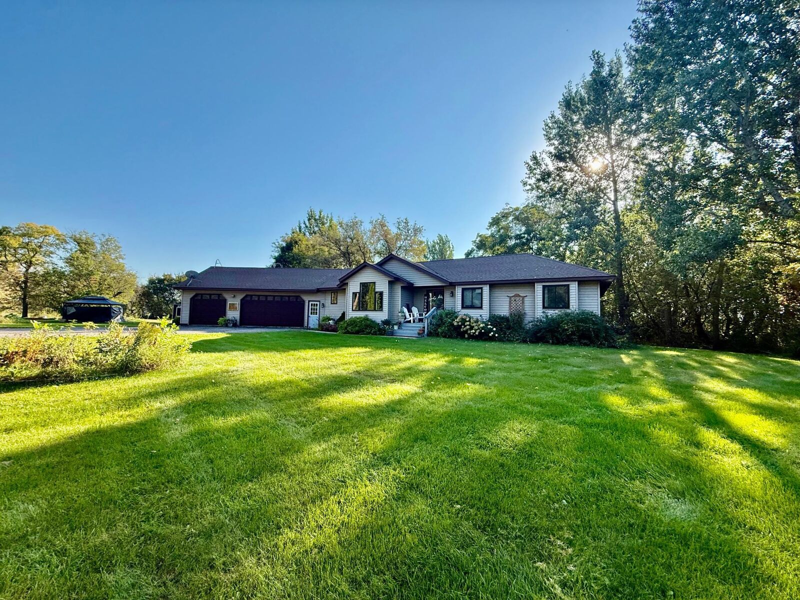 Property Photo:  3874 Airway Lane NE  MN 56308 