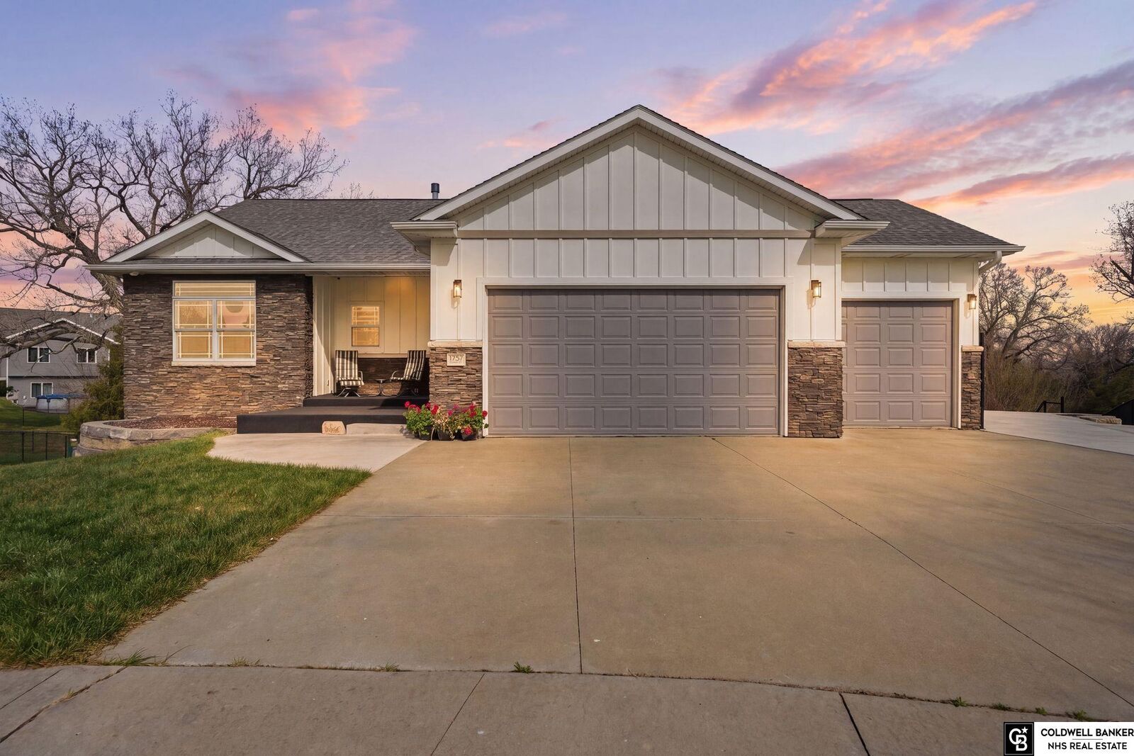 Property Photo:  1757 NW Flader Court  NE 68528 