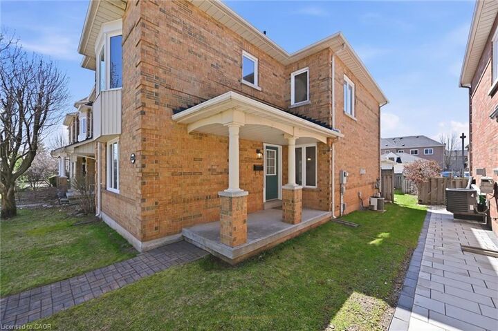 Property Photo:  2150 Fourth Line  ON L6M 3T2 