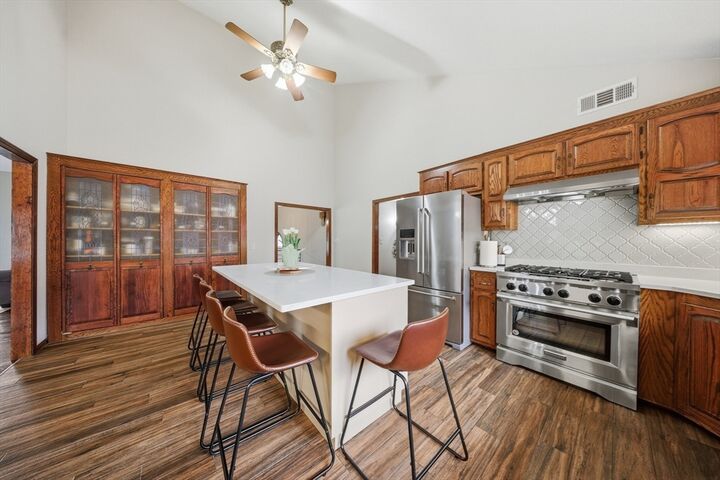 Property Photo:  24 Copley Dr  MA 01844 