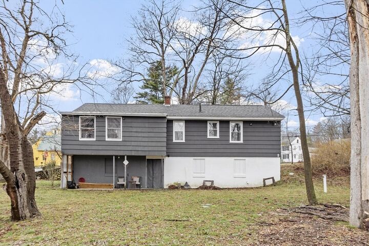 Property Photo:  184 Fitchburg Rd  MA 01469 