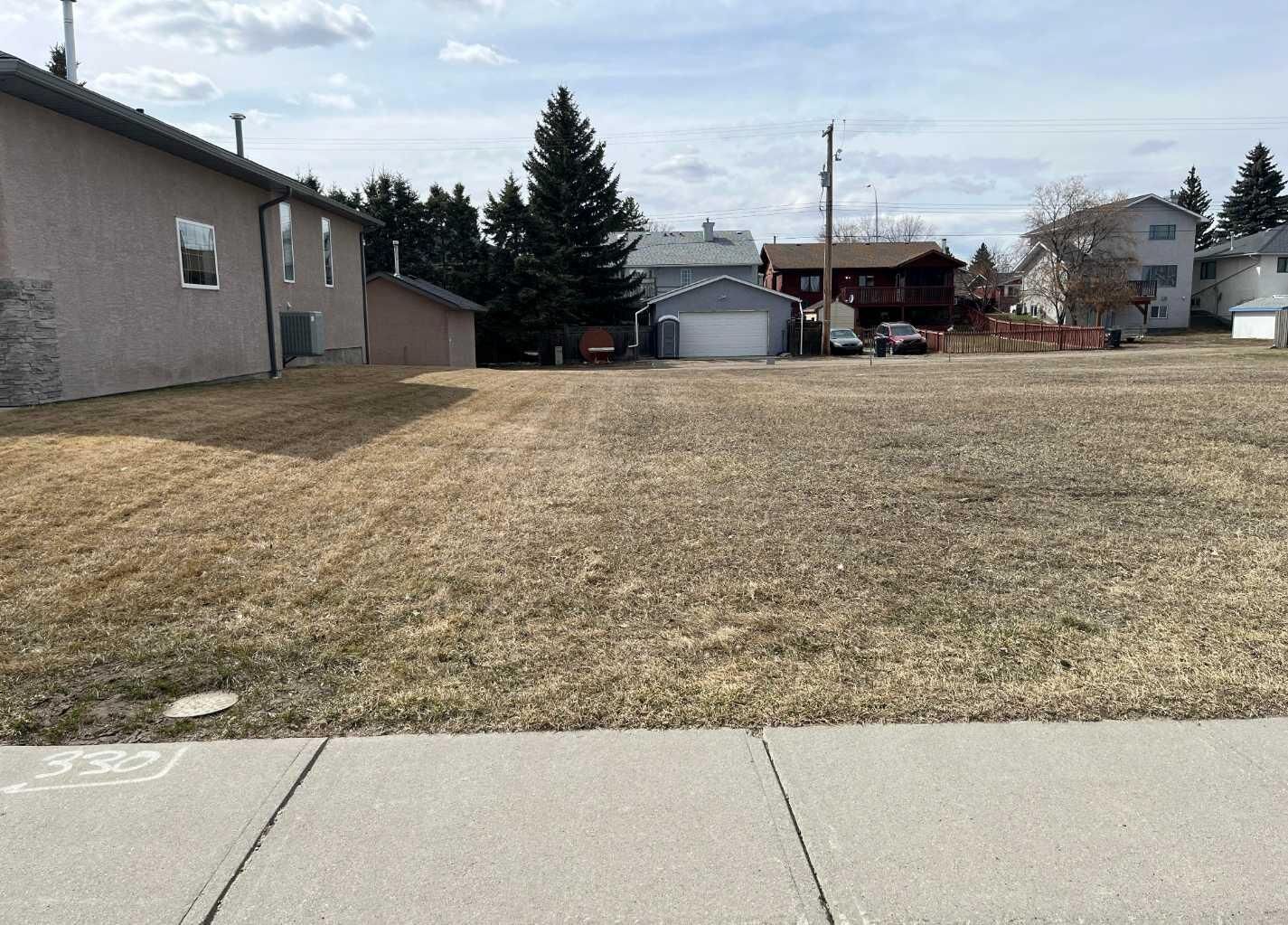 Property Photo: 330 Parkview Estates AB T1P 1K8
