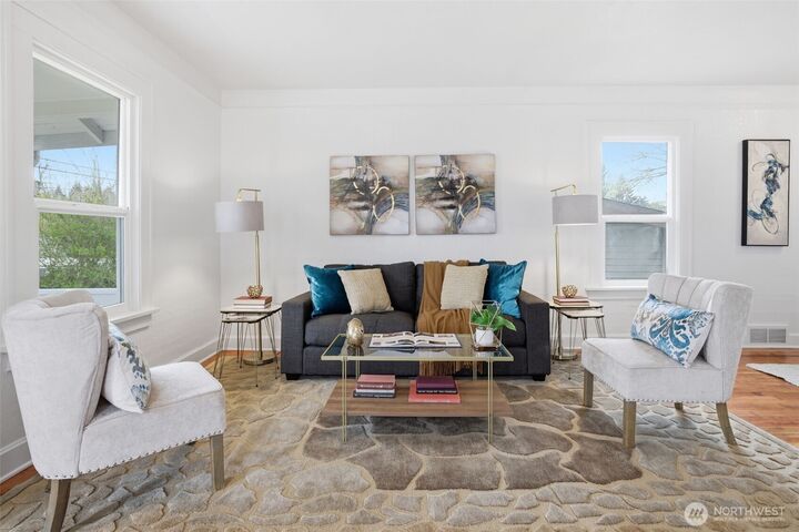 Property Photo:  9643  56th Avenue S  WA 98118 