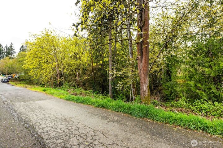 Property Photo:  8893  Martin Avenue NW  WA 98383 