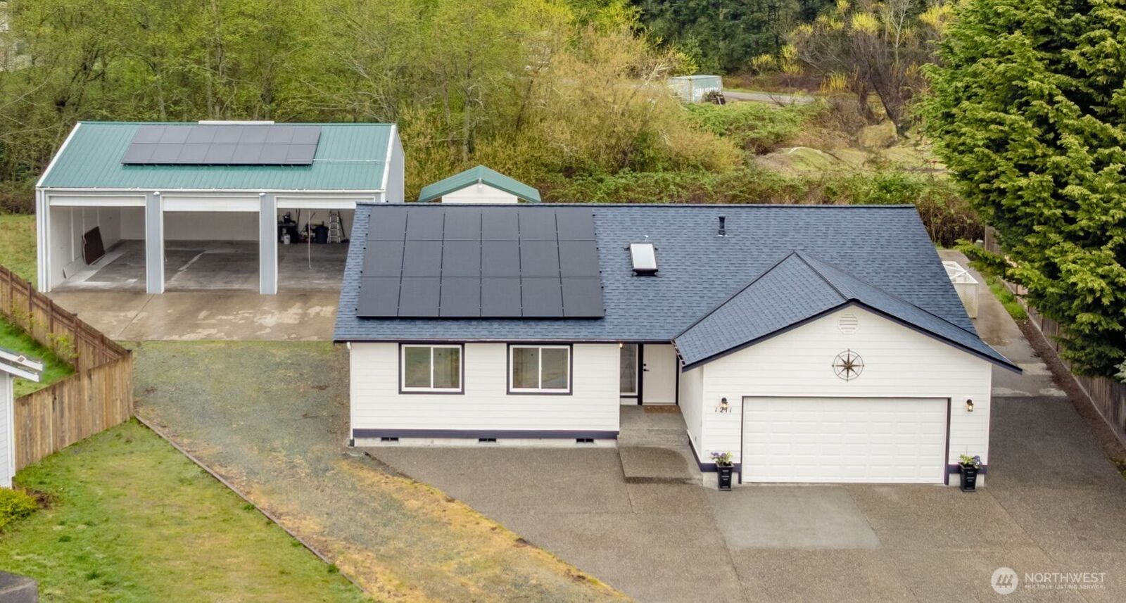Property Photo:  1211  Lotus Lane  WA 98249 