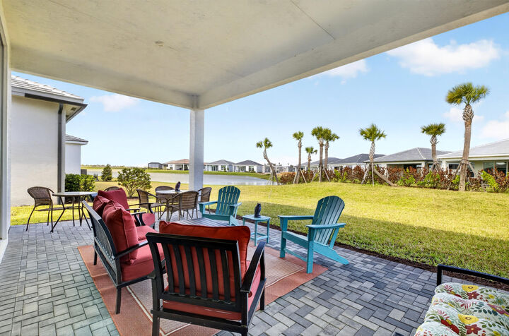 Property Photo:  8629 SW Cantante Way  FL 34987 