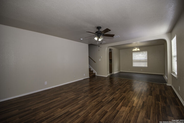 Property Photo: 518 Reba TX 78109