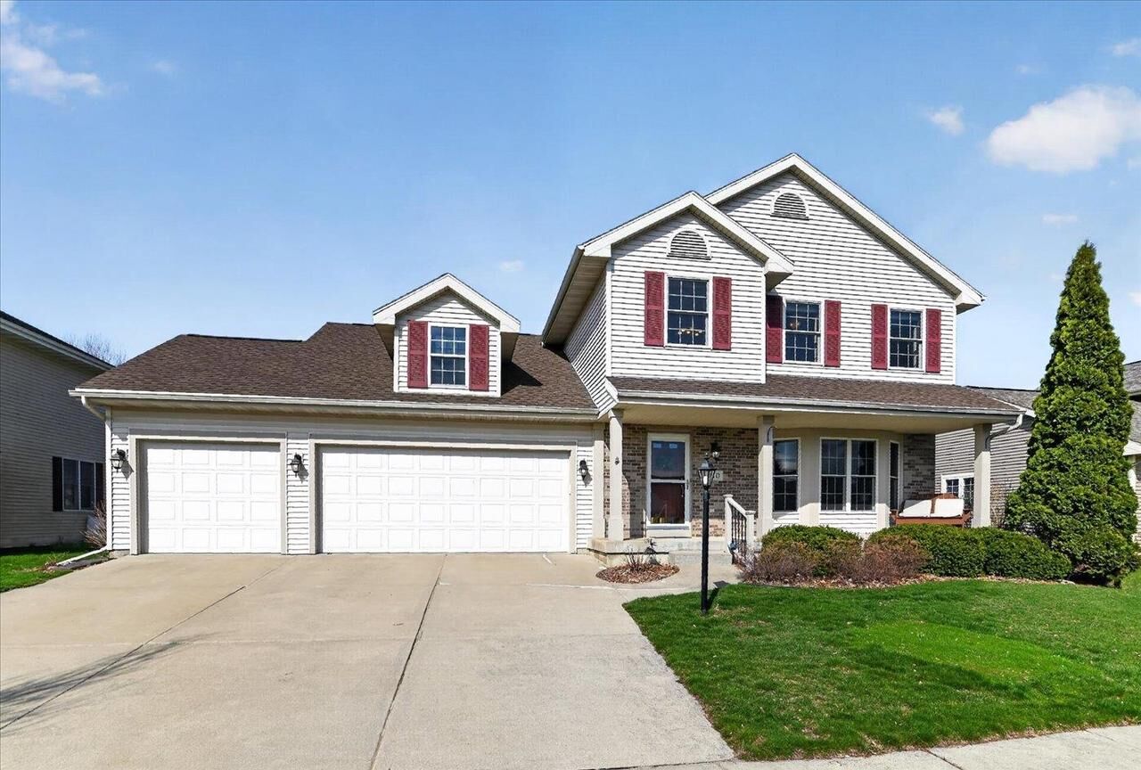 Property Photo:  410 East Hill Parkway  WI 53718 