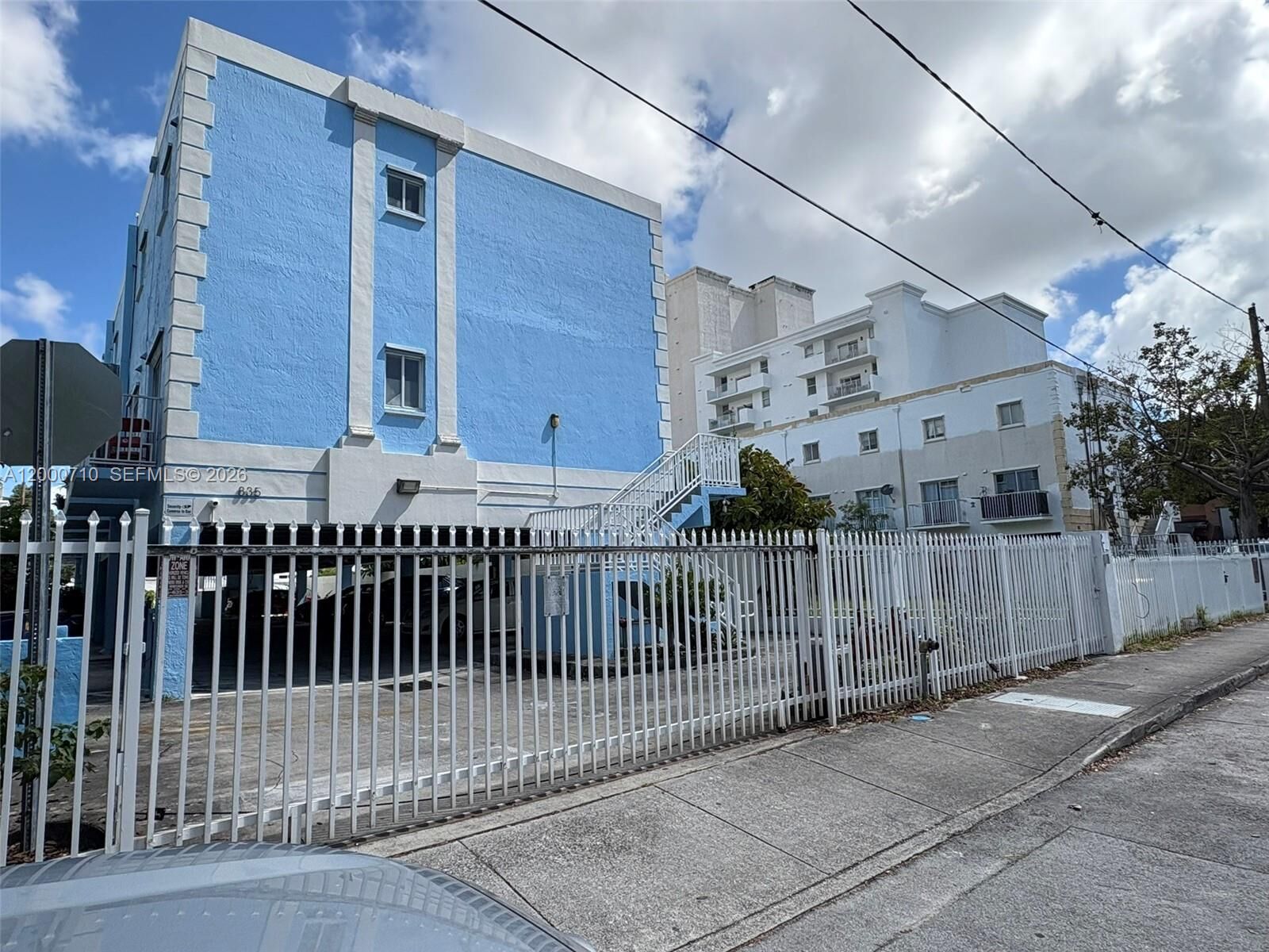 Property Photo:  835 SW 2nd St 205  FL 33130 