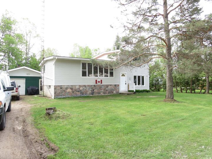 243 McCullough Lake Drive — photo 1