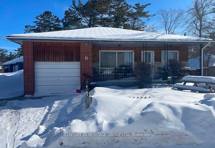 Property Photo:  11 12th Street N  ON L9Z 2J9 