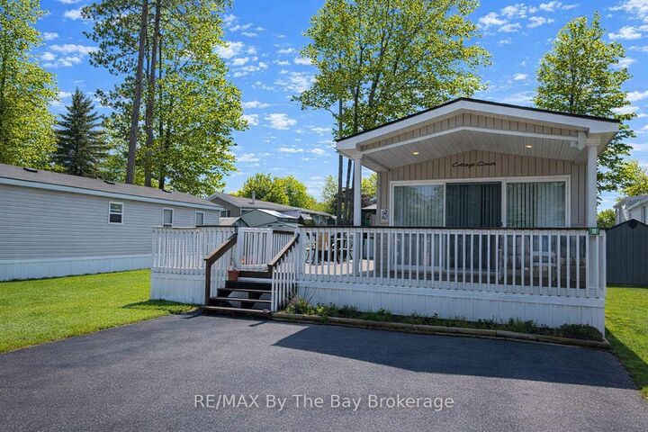 Property Photo: 5 Chippewa Trail ON L9Z 1X7