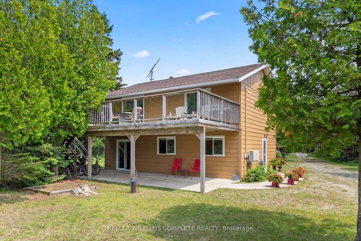 1020 Dorcas Bay Road — photo 1