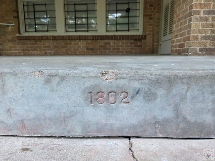 Property Photo:  1802 W 16th  TX 75501 