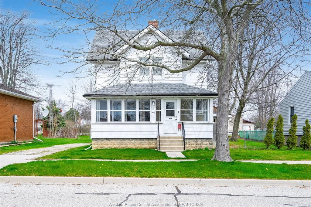 Property Photo:  24 Maple Street  ON N9Y 1L7 