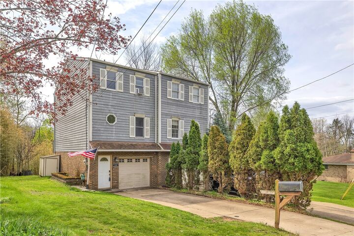 Property Photo: 3448 Harbison St PA 15212