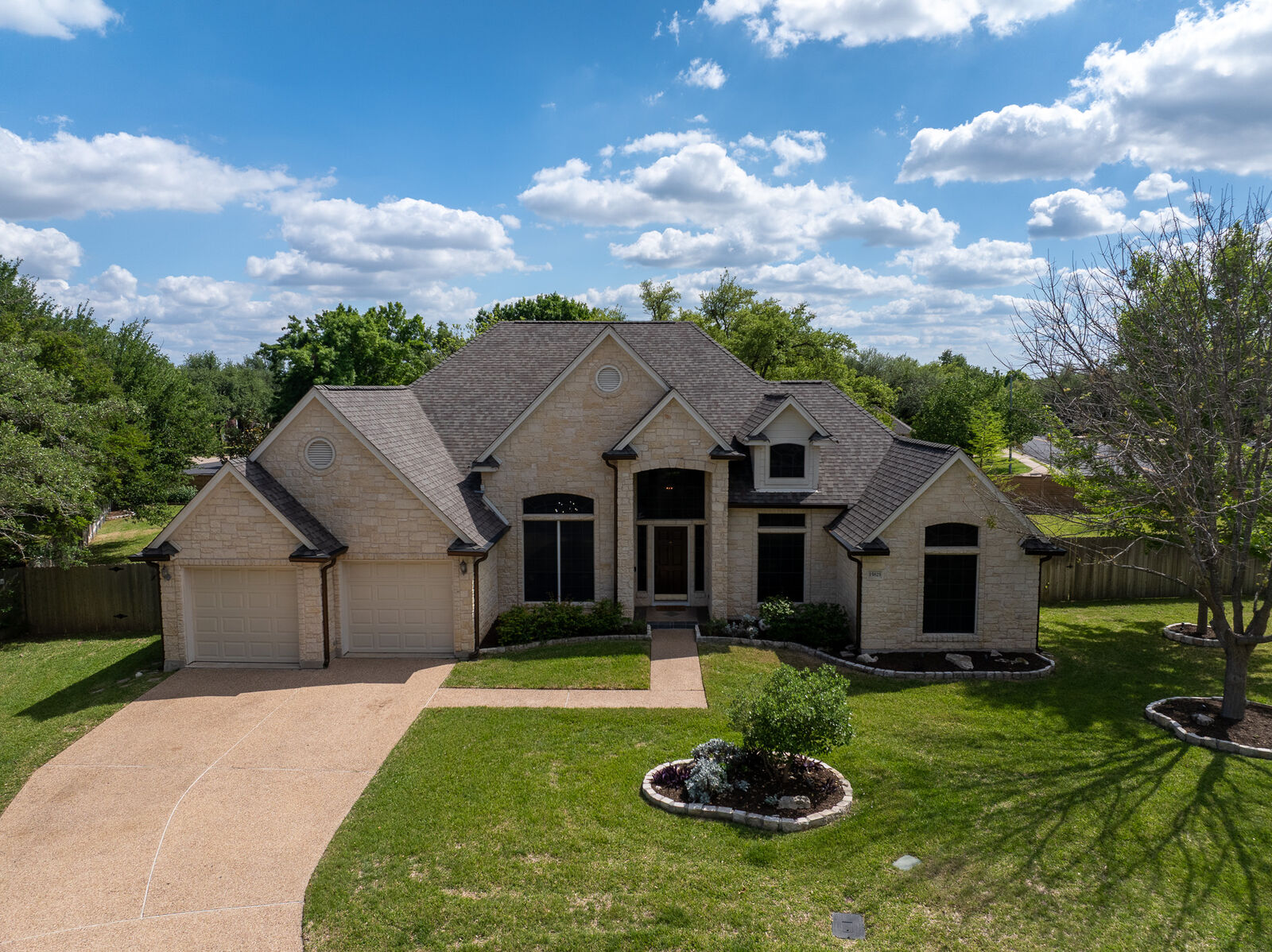 Property Photo:  15825 Chatham Wood Drive  TX 78717 