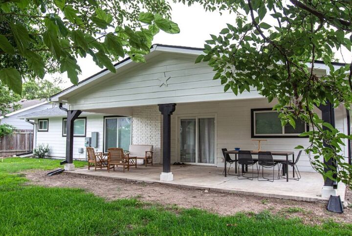 Property Photo:  9802 Kendal Drive  TX 78753 