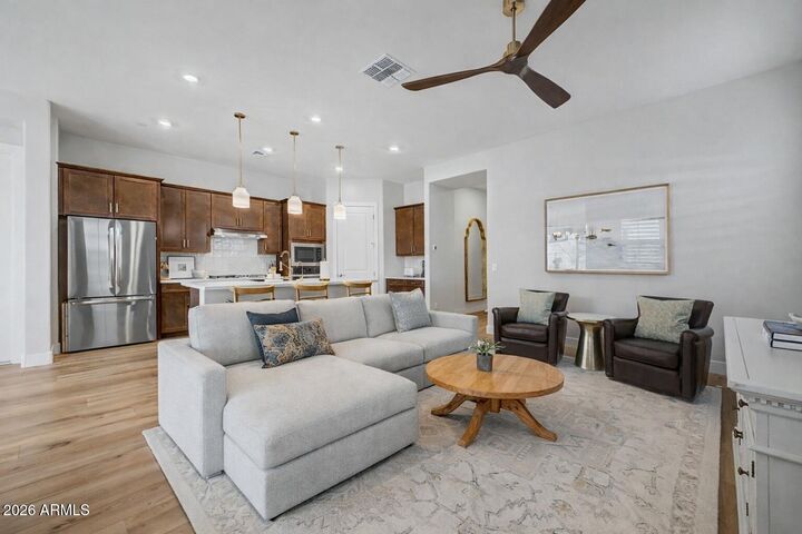 Property Photo:  21325 W Roanoke Avenue  AZ 85396 