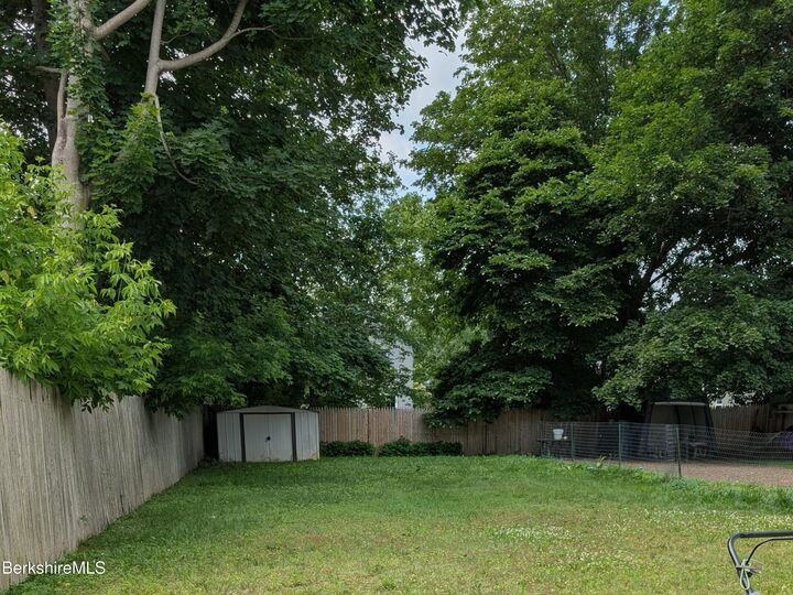 Property Photo: 41 Arnold St 1 MA 01267