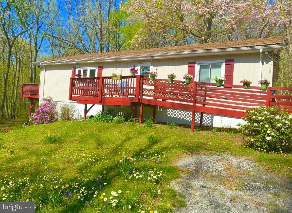 Property Photo:  48 Tower Road  NJ 08514 