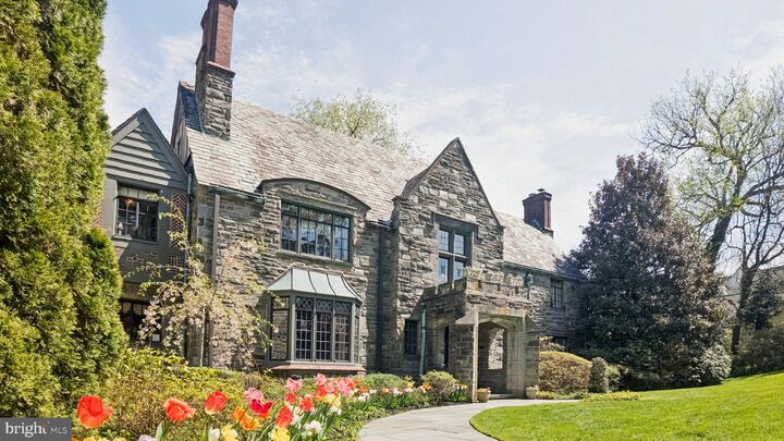 Property Photo:  517 Fishers Road  PA 19010 