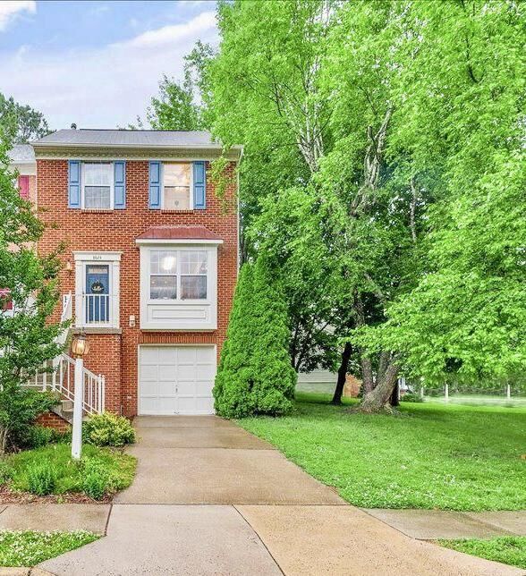 Property Photo:  8624 Sanderling Drive  VA 20110 