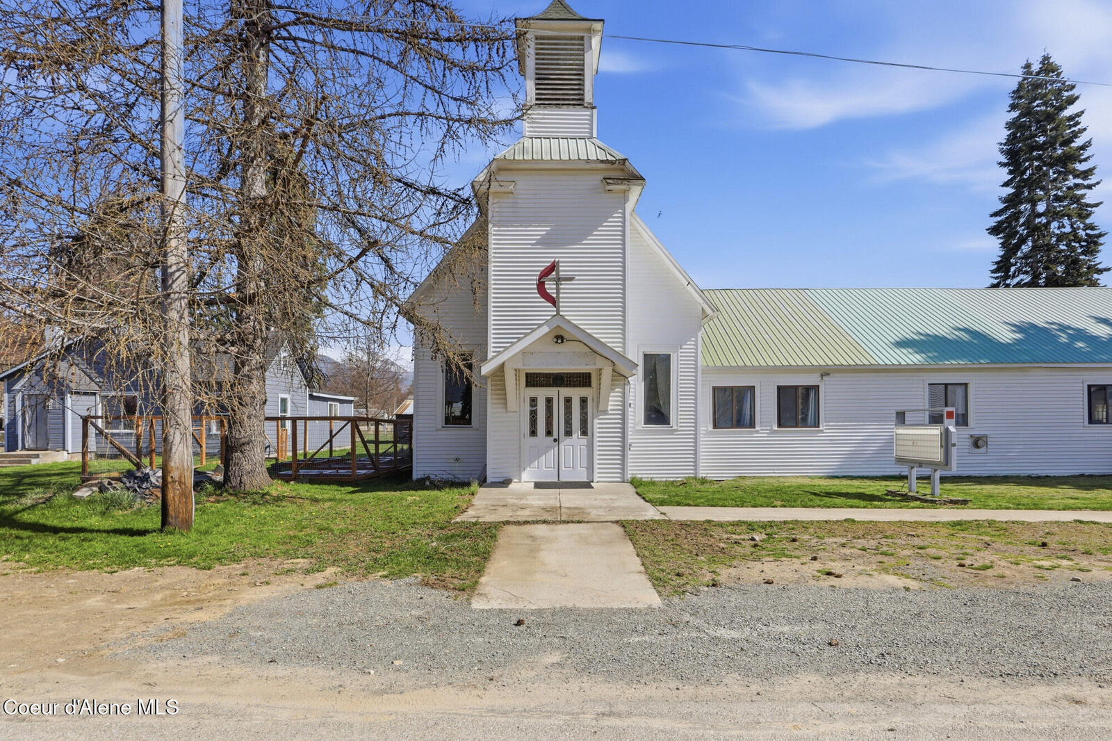 Property Photo:  116 W 2nd Ave  ID 83811 