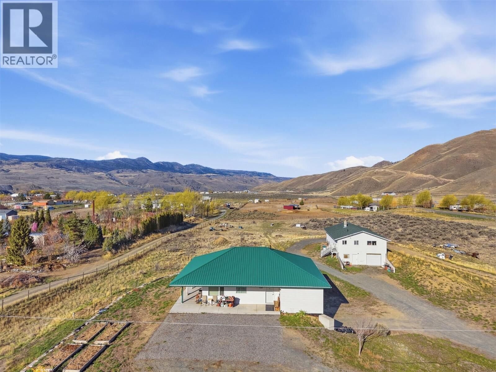 Property Photo:  1559 Steelhead Road  BC V0K 2J0 
