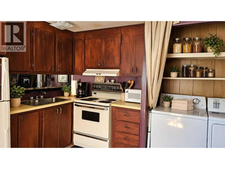 Property Photo: 111 Hunt Road BC V0K 1V0