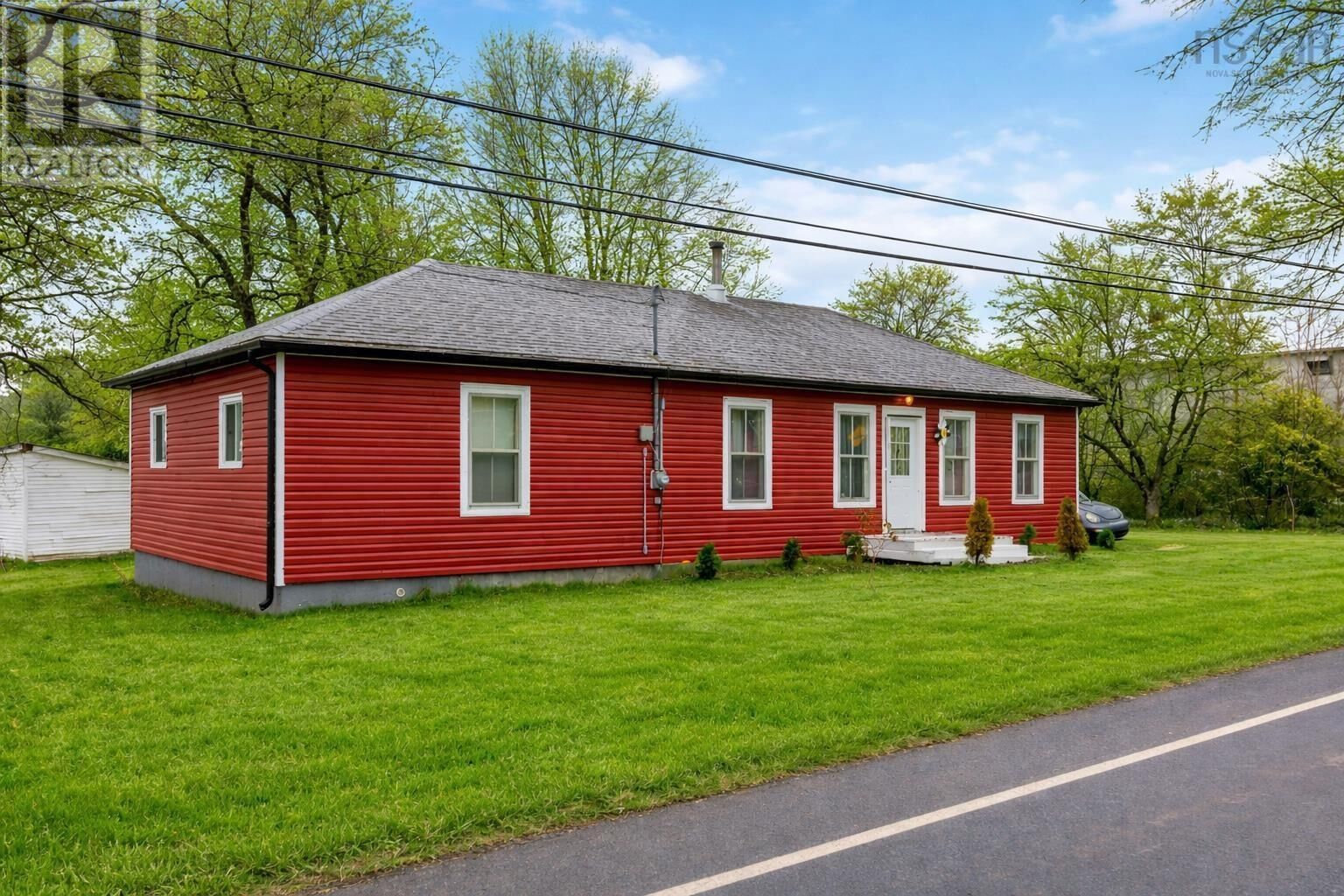 Property Photo: 9773 Highway 8 NS B0T 1B0