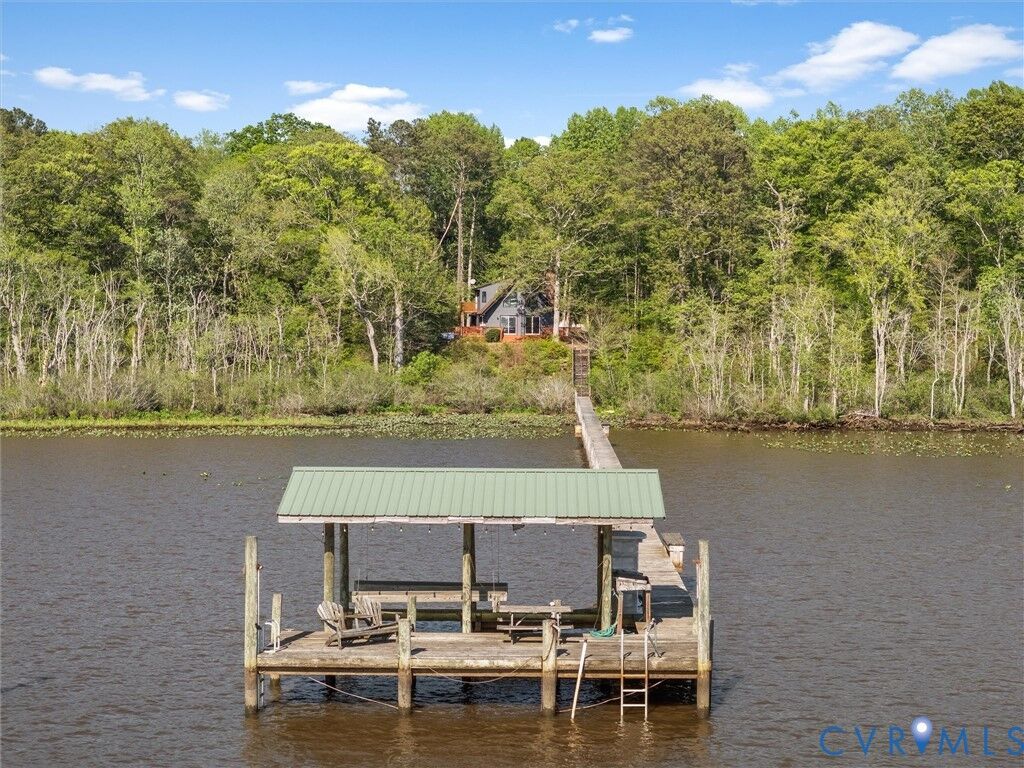 Property Photo:  548 River Bluff Lane H  VA 23085 
